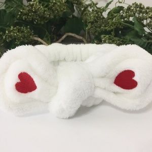 Head band. " White Terry cloth with red hearts "